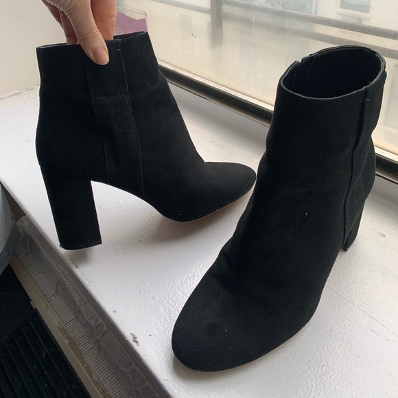 nine west suede ankle boots